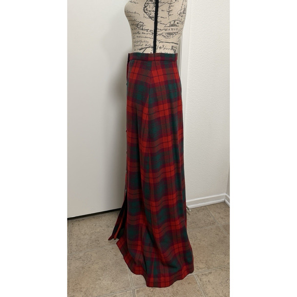 Vintage Robinson's Skirt Womens 12 Red Wool Tartan Plaid A-Line Button Front - Picture 2 of 13